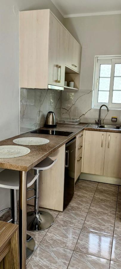 Petros Studios Appartement *