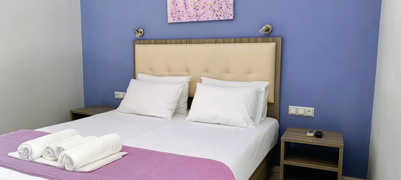 Petros Studios * Parga